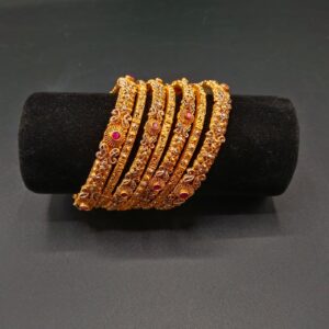 Bangle Set with Ruby-Red Accents(6-Piece)