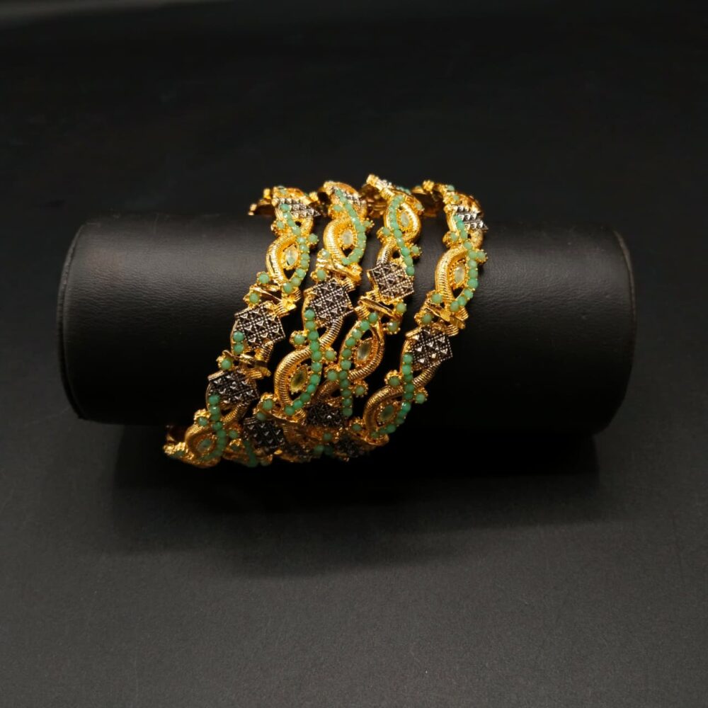 Casting high quality 4 piece bangles