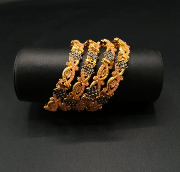 Casting high quality 4 piece bangles