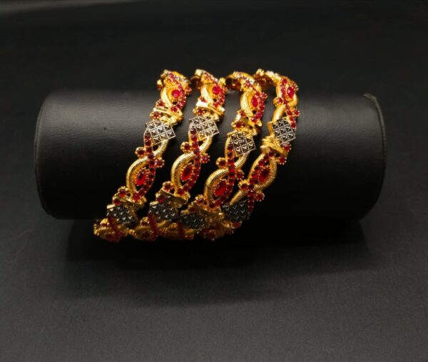 Casting high quality 4 piece bangles